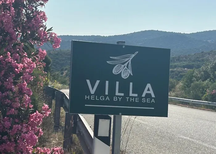 Casa de Férias Helga By The Sea Loutra Elevtheron